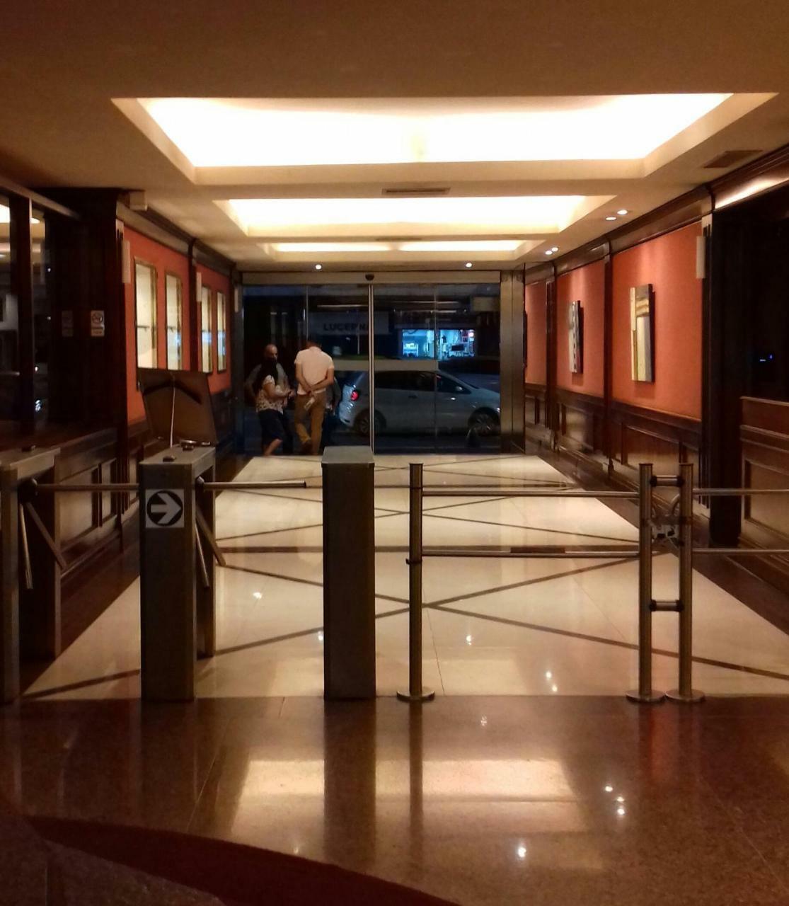 Apartamento Calle Corrientes Buenos Aires Dış mekan fotoğraf